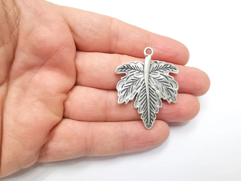 Leaf Pendant Charms Antique Silver Plated Charms (44x35mm) G29152