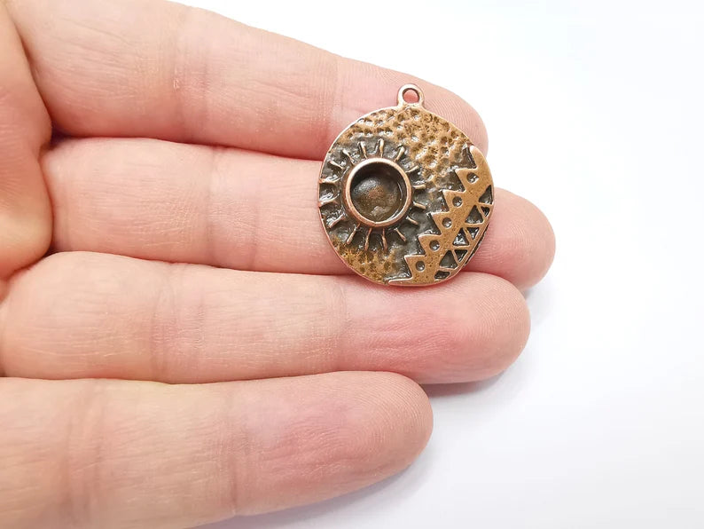 Antique Copper Charms Pendant Bezel, Resin Blank, inlay Mounting, Mosaic Frame Cabochon Base, Antique Copper Plated (8mm) G29158