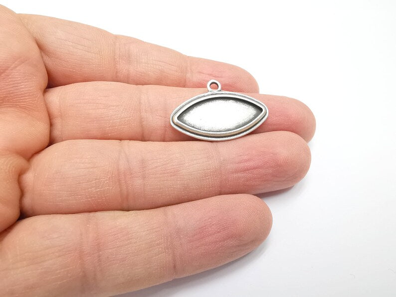2 Marquise Charm Bezel, Resin Blank, inlay Mounting, Mosaic Pendant Frame, Cabochon Base,Dry Flower Setting, Antique Silver (25x10mm) G29443