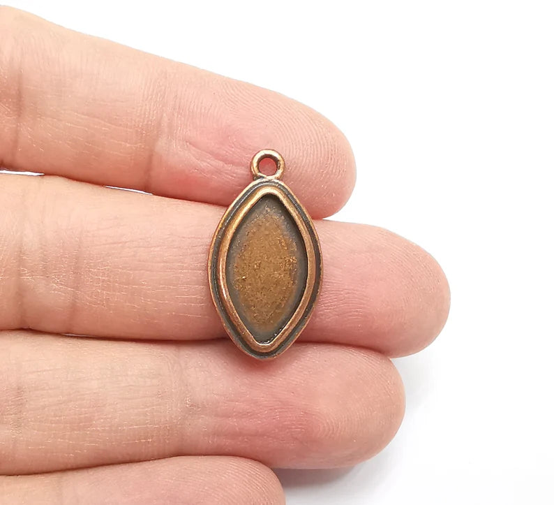 2 Marquise Charm Bezel, Resin Blank, inlay Mounting, Mosaic Pendant Frame, Cabochon Base,Dry Flower Setting, Antique Copper (18x10mm) G29455