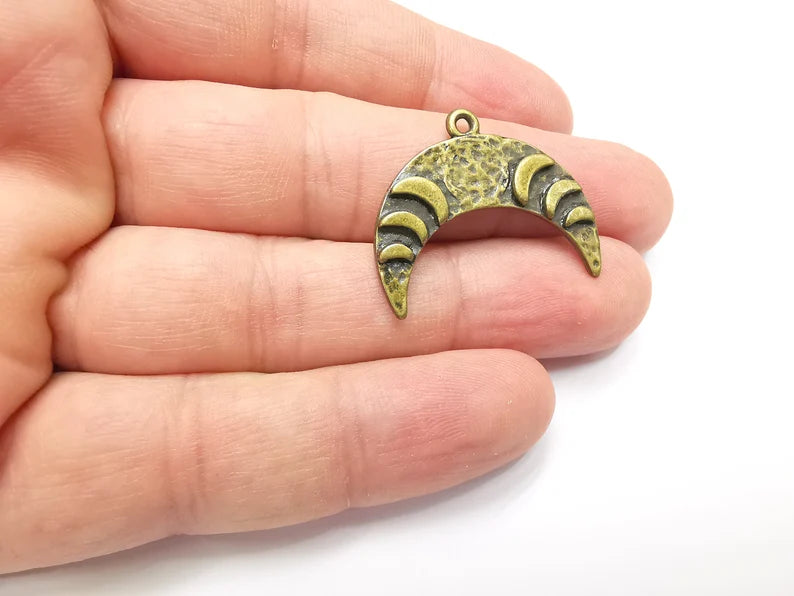 2 Crescent Charms Moon Pendant Antique Bronze Plated (30x24mm) G29165