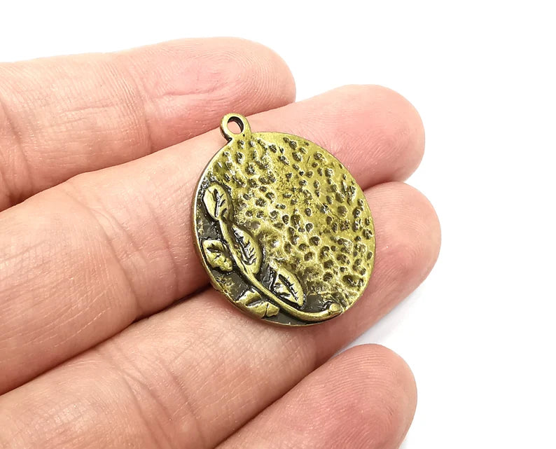 Branch Leaf Charms Antique Bronze Plated Round Charms (30x26mm) G29174