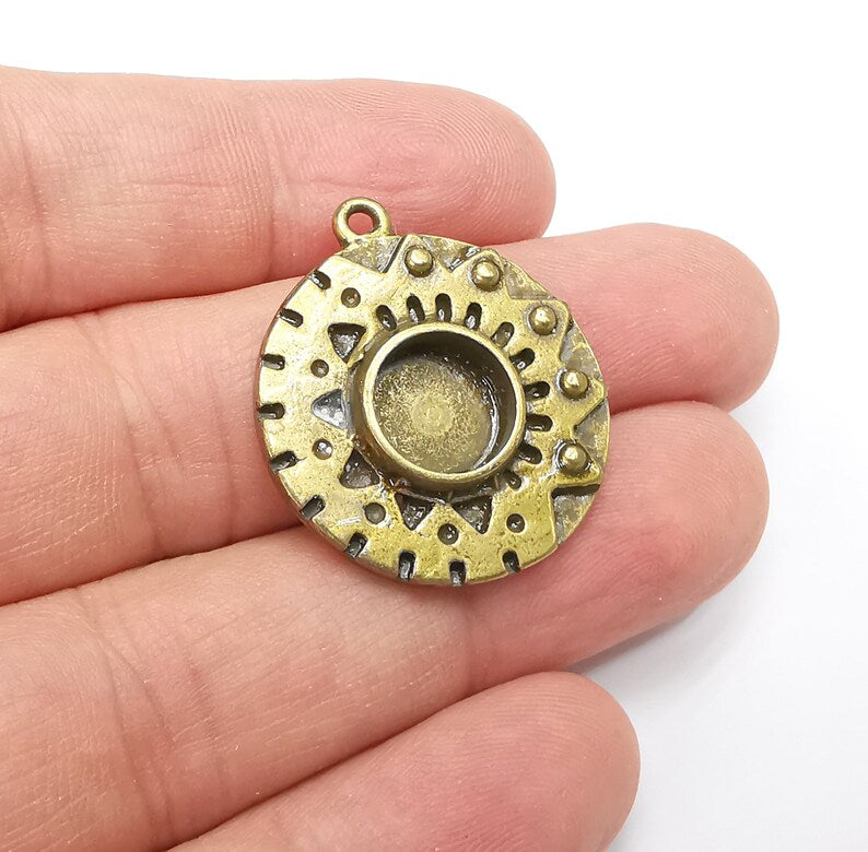 Antique Bronze Charms Pendant Bezel, Resin Blank, inlay Mounting, Mosaic Frame Cabochon Base, Antique Bronze Plated (8mm) G29177