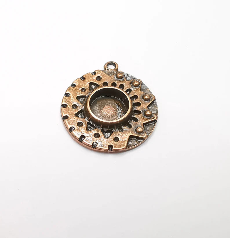 Antique Copper Charms Pendant Bezel, Resin Blank, inlay Mounting, Mosaic Frame Cabochon Base, Antique Copper Plated (8mm) G29186
