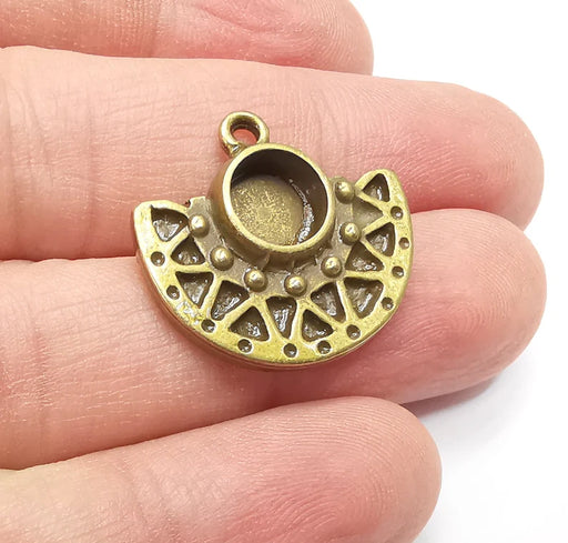Antique Bronze Charms Pendant Bezel, Resin Blank, inlay Mounting, Mosaic Frame Cabochon Base, Antique Bronze Plated (8mm) G29190