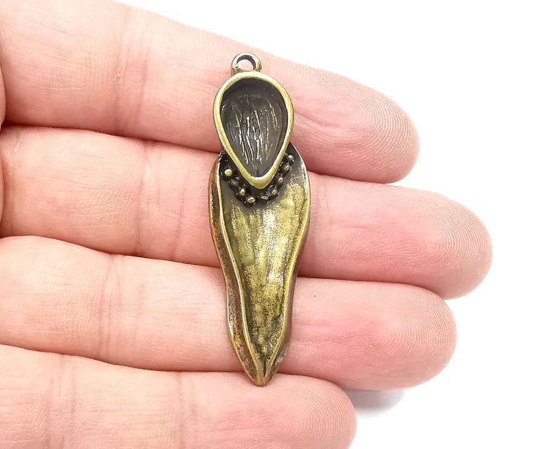 Seed Charms, Pendant Antique Bronze Plated Charms (51x16mm) (14x10mm) G29218