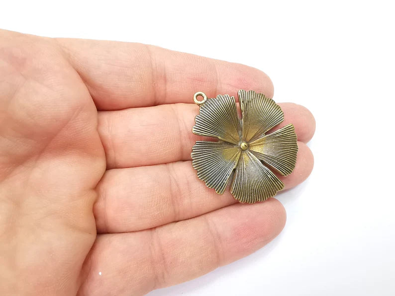 Flower Charms Pendant Antique Bronze Plated (42x38mm) G29239