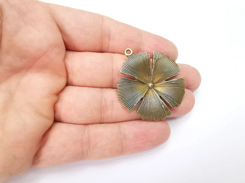Flower Charms Pendant Antique Bronze Plated (42x38mm) G29239