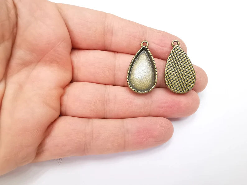 2 Teardrop Charm Bezel, Resin Blank, Mosaic Pendant Frame, Cabochon Base,Dry Flower Setting, Antique Bronze Plated (23x14mm) G29241