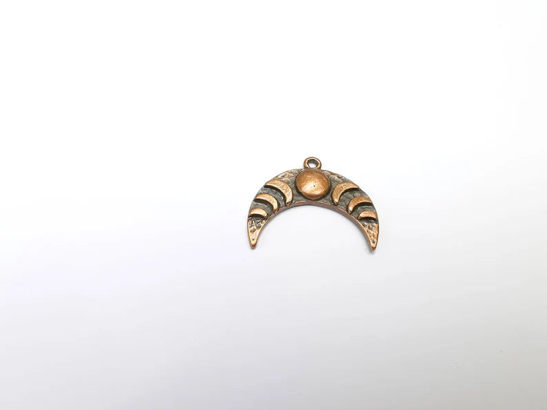 Crescent Moon Charms, The Phases of The Moon, Antique Copper Plated Round Charms (29x24mm) G29262