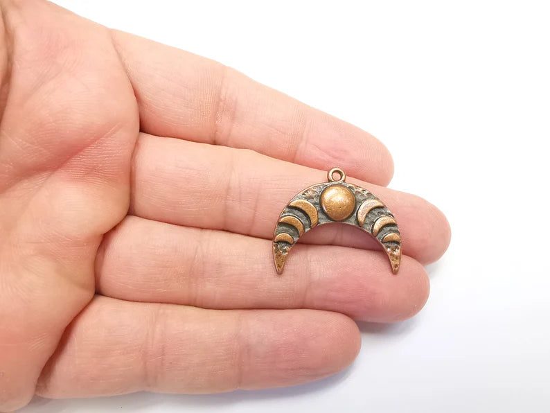 Crescent Moon Charms, The Phases of The Moon, Antique Copper Plated Round Charms (29x24mm) G29262