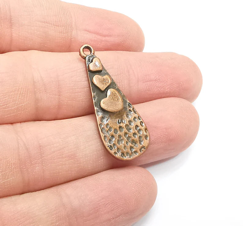2 Heart Charms Hammered Teardrop Pendant Antique Copper Plated (33x13mm) G29270