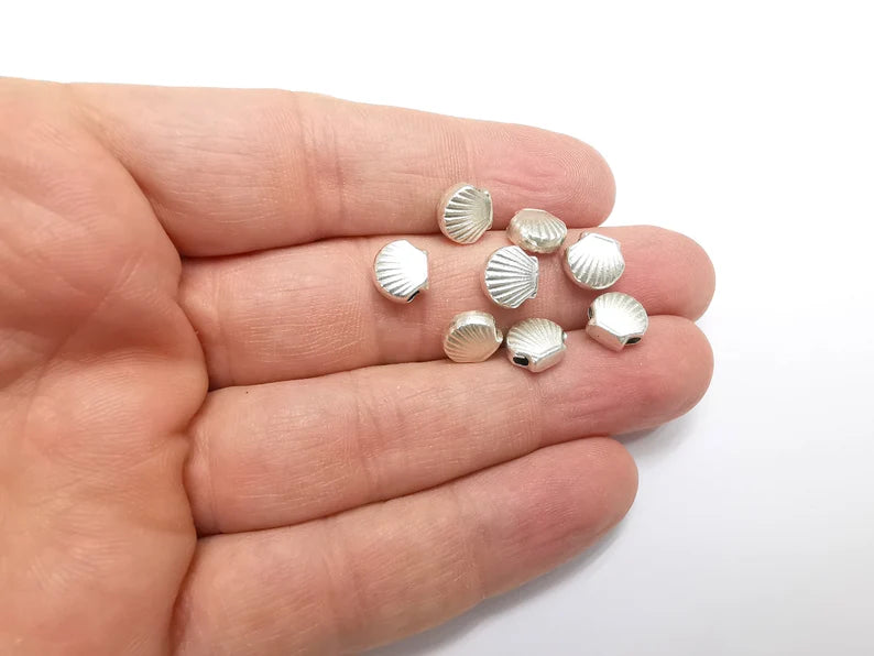 5 Oyster Beads Sea Shell Beads Antique Silver Plated Metal Beads (8mm) G29487