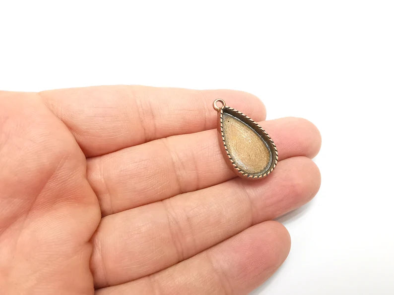 2 Teardrop Charm Bezel, Resin Blank, Mosaic Pendant Frame, Cabochon Base,Dry Flower Setting, Antique Copper Plated (23x14mm) G29299