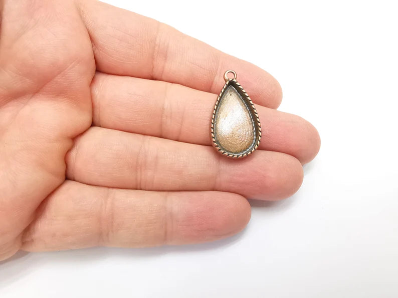 2 Teardrop Charm Bezel, Resin Blank, Mosaic Pendant Frame, Cabochon Base,Dry Flower Setting, Antique Copper Plated (23x14mm) G29299