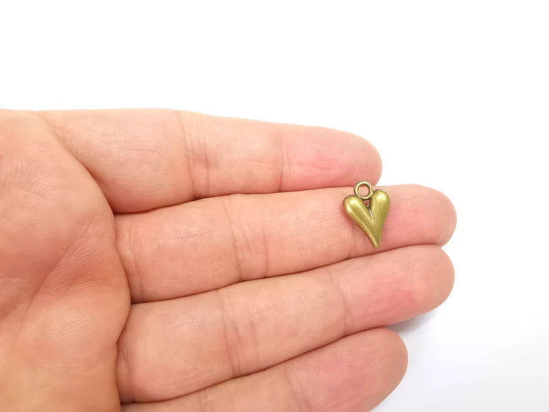5 Heart Charms Antique Bronze Plated Charms (15x10mm) G29609