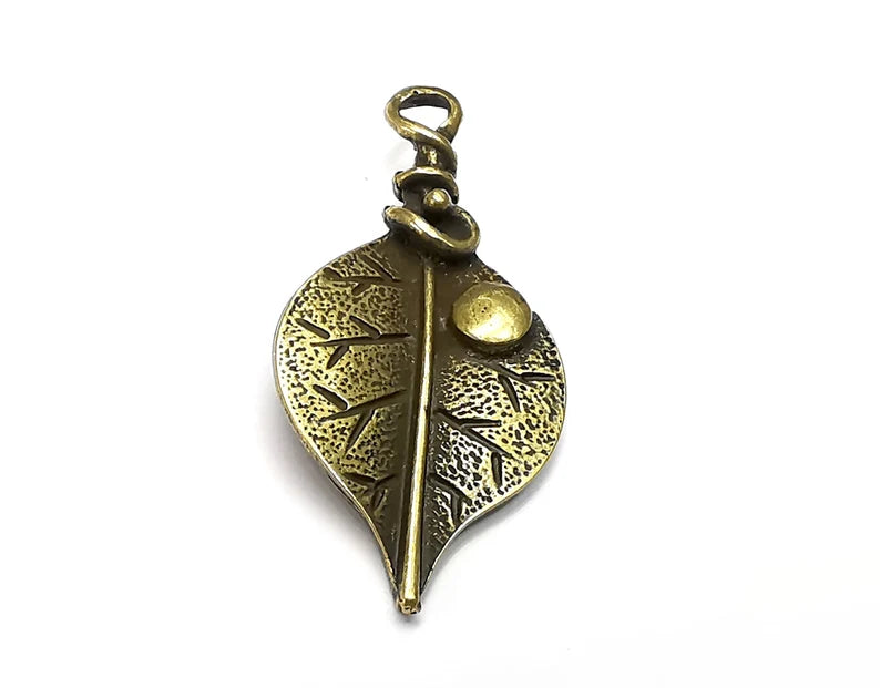 2 Leaf Charms, Dew Grain Charms, Antique Bronze Plated Charms (40x19mm) G29625