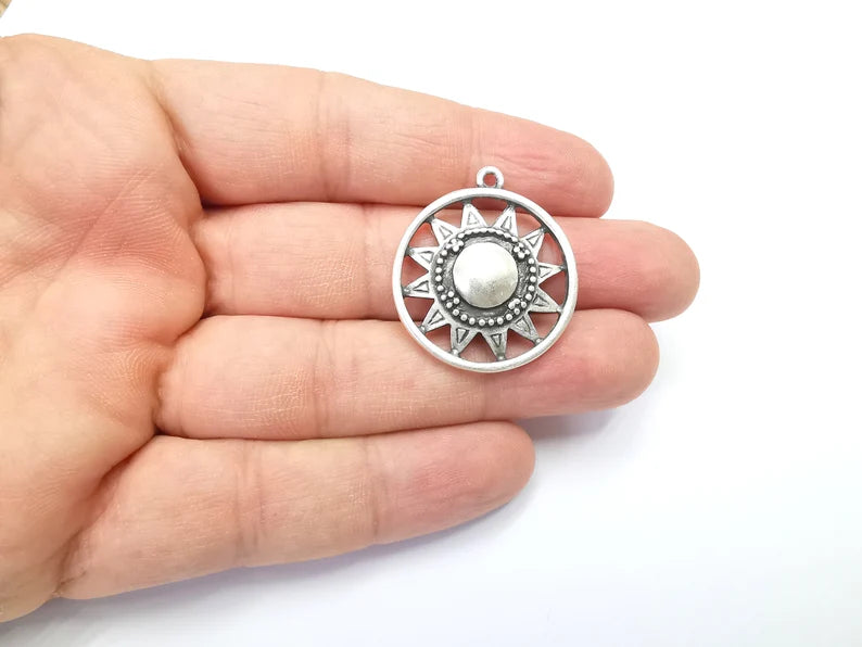 Sun Charm, Antique Silver Plated Charms (33x29mm) G29403