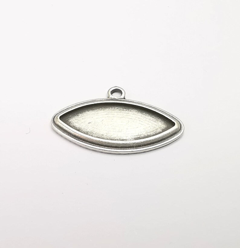 2 Marquise Charm Bezel, Resin Blank, inlay Mounting, Mosaic Pendant Frame, Cabochon Base,Dry Flower Setting, Antique Silver (25x10mm) G29443