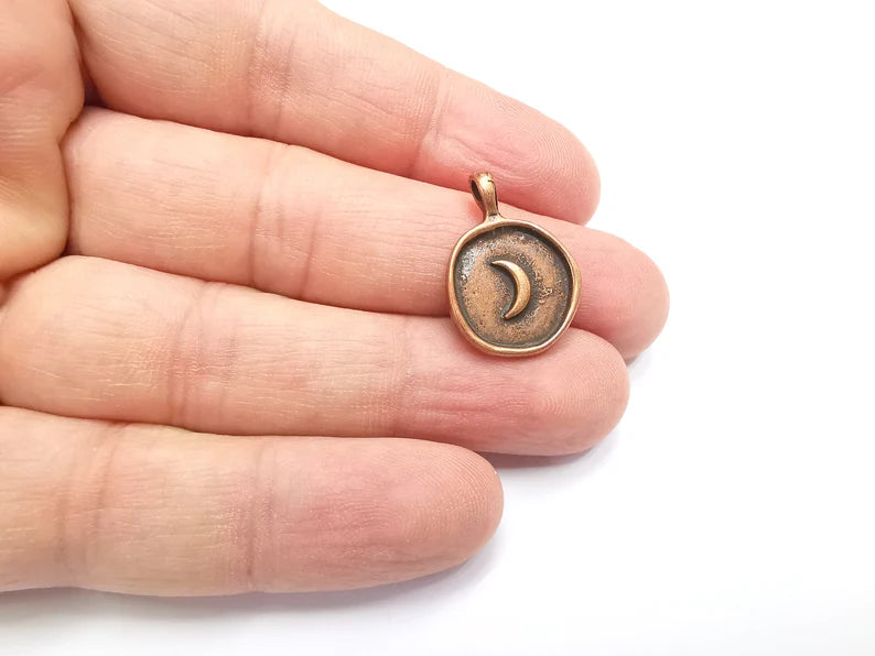 5 Crescent Round Charms Antique Copper Plated Charms, Earring Dangle Components (23x17mm) G29460