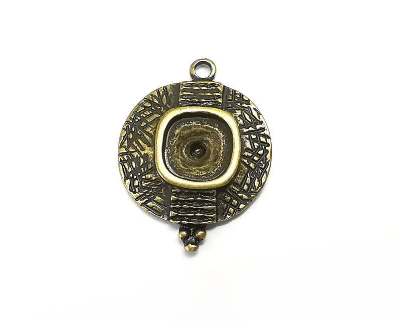 Ethnic Plated Charms Blank Resin Bezel Mosaic Mountings Cabochon Setting Antique Bronze Plated Pendant (31x23mm)(10mm Blank) G29634