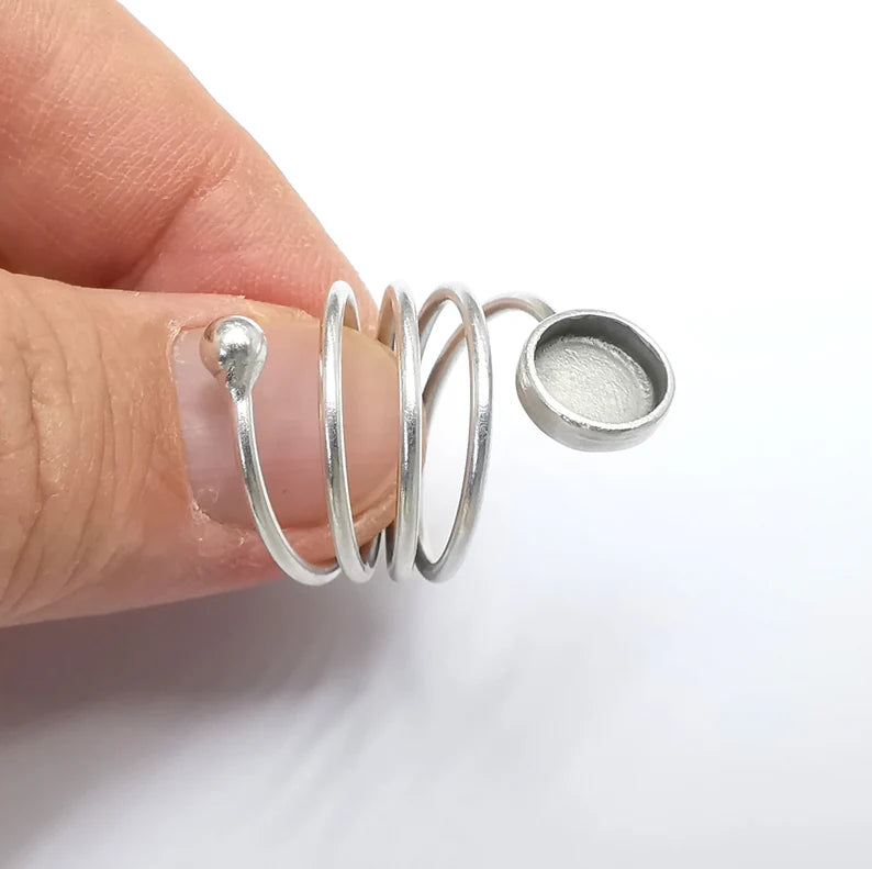 Wrap Ring Setting Blank Cabochon Mounting Adjustable Resin Ring Base Bezel Mosaic Ring, Antique Silver Plated Brass (8mm bezel) G29643