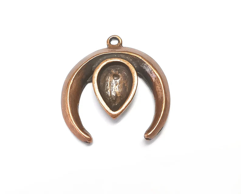 Crescent Seed Dangle Charms Pendant, Blank Base Bezel Setting, Antique Copper Plated Charms (34x31mm) (14x10mm Bezel) G29650