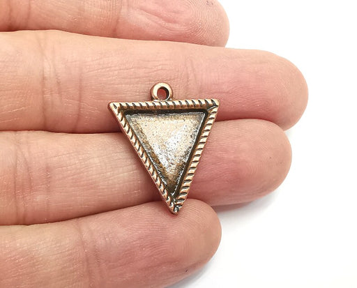 2 Triangle Pendant Bezels, Resin Blank, inlay Mountings, Mosaic Frame, Cabochon Bases, Flower Settings, Antique Copper Plated (16mm) G29660