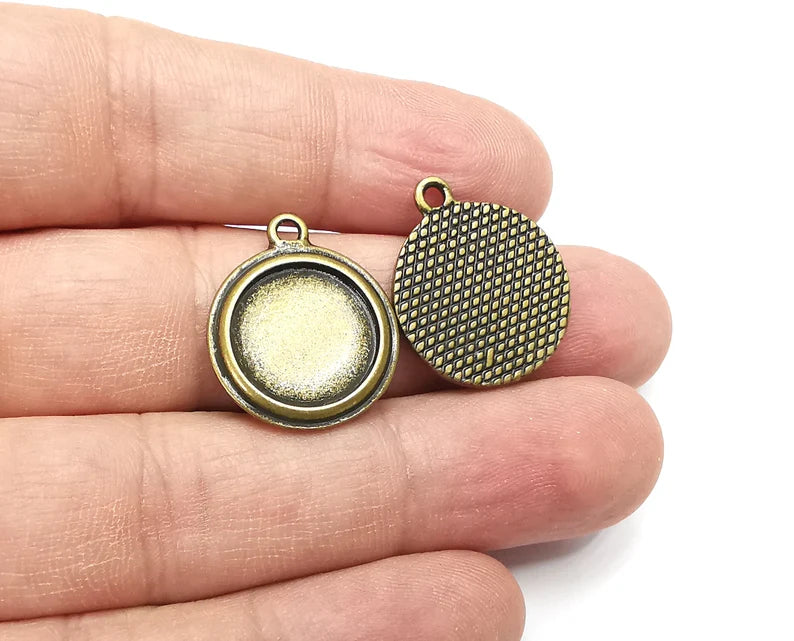 Round Charm Bezel, Resin Blank, inlay Mounting, Mosaic Pendant Frame, Cabochon Base,Dry Flower Setting, Antique Bronze (15mm) G29465