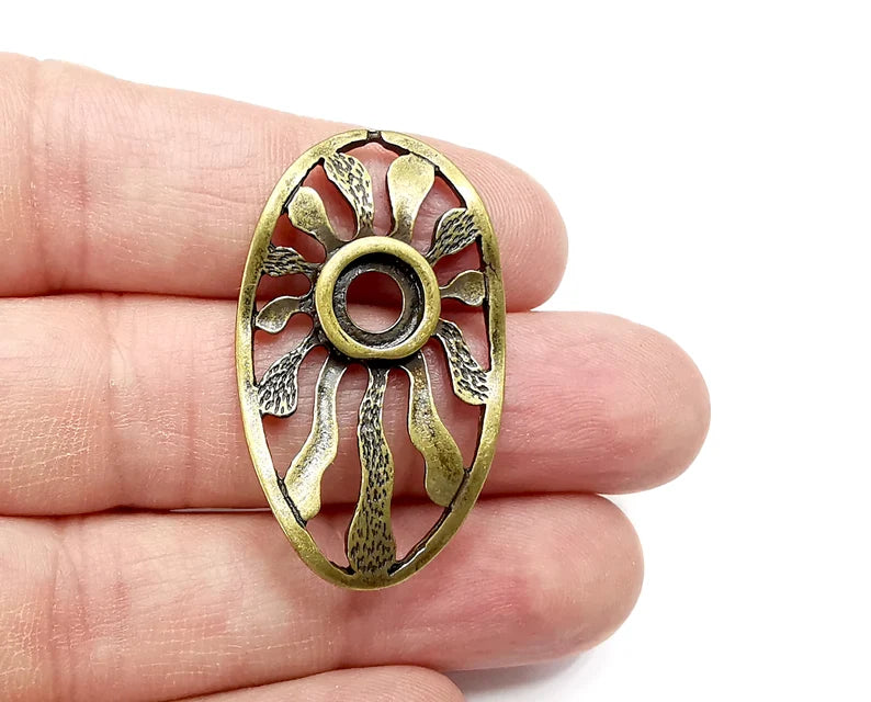 Sun Charm Bezel, Resin Blank, inlay Mounting, Mosaic Pendant Frame, Cabochon Base,Dry Flower Setting, Antique Bronze (8mm) G29466