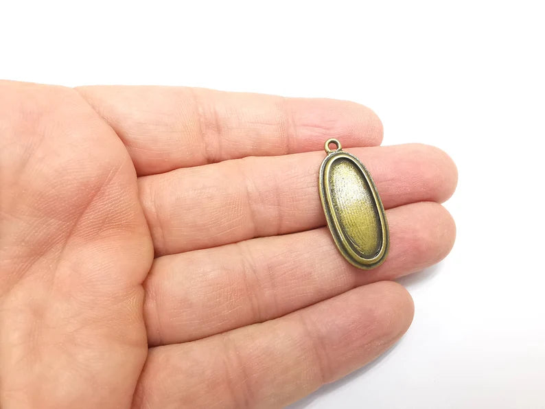 2 Oval Charm Bezel, Resin Blank, inlay Mounting, Mosaic Pendant Frame, Cabochon Base,Dry Flower Setting,Antique Bronze Plated (25x10mm) G29665