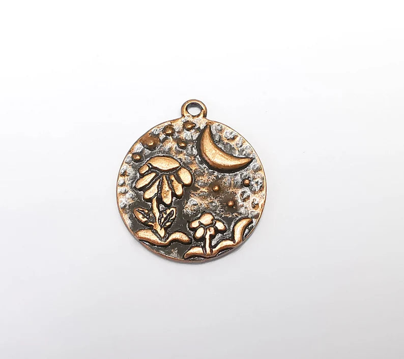 Daisy Flower Leaf Charms Crescent Star Hammered Disc Pendant Antique Copper Plated (27x24mm) G29668