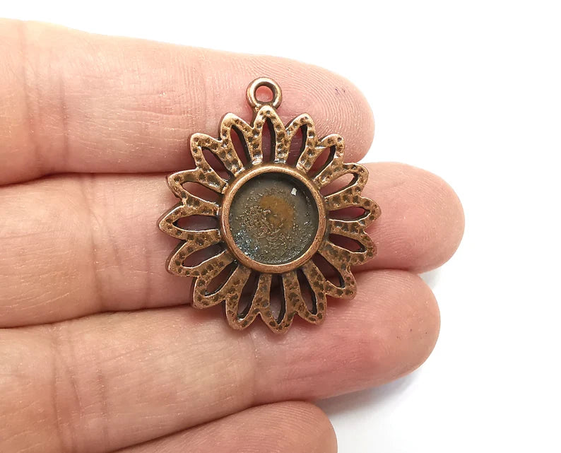Flower Charms Pendant Bezels, Resin Blank, inlay Mountings, Mosaic Frame, Cabochon Bases Flower Settings Antique Copper Plated (12mm) G29692
