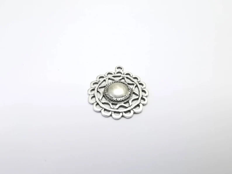 2 Flowers Charms, Antique Silver Plated Pendant (32x28mm) G29695