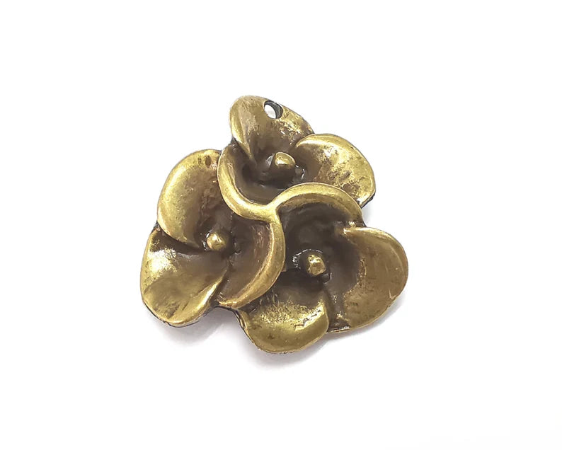 Flower Charms Pendant Antique Bronze Plated Charms (29x29mm) G29467