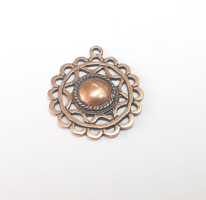 2 Flowers Charms, Antique Copper Plated Pendant (32x28mm) G29719