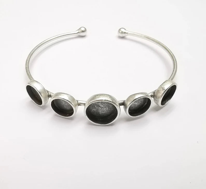 Silver Bracelet Blank Cuff Bezel Cabochon Base Resin Mountings Adjustable Antique Silver Plated Brass (10mm-8mm Bezel) G29498