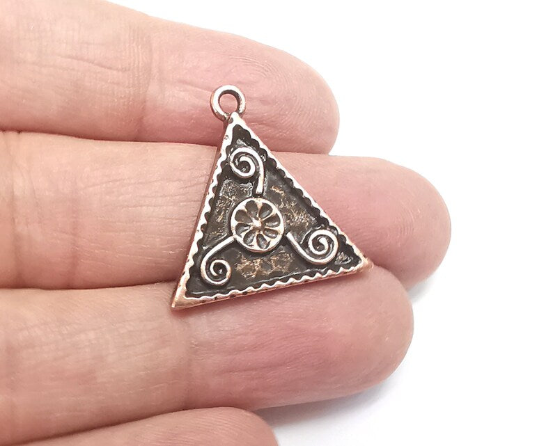 2 Triangle Flower Swirl Charms, Antique Copper Plated Pendant (25x25mm) G29744