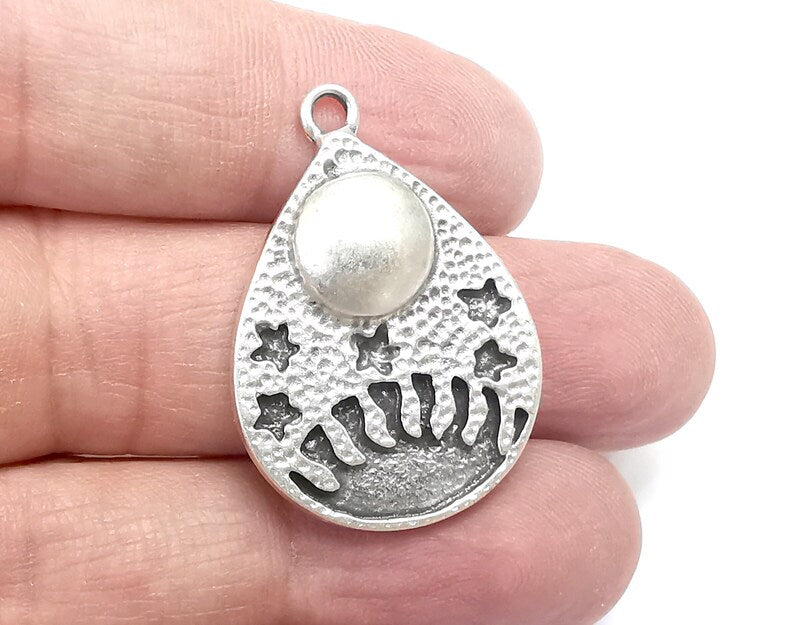 Drop Crown Moon Charms, Antique Silver Plated Charms (35x24mm) G29748