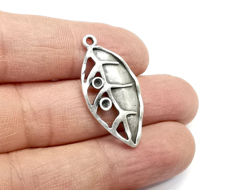 2 Leaf Charms Blank Resin Bezel Mosaic Mountings Cabochon Setting Antique Silver Plated Pendant (34x17mm)(2mm Blank) G29769