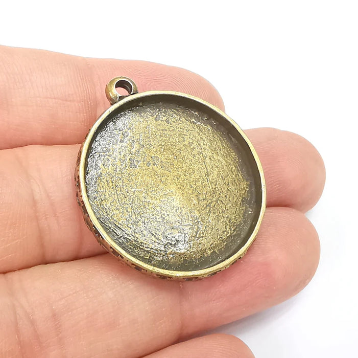 Round Pendant Bezel, Resin Blank, inlay Mounting, Mosaic Pendant Frame, Cabochon Base,Dry Flower Setting, Antique Bronze (28mm) G29614