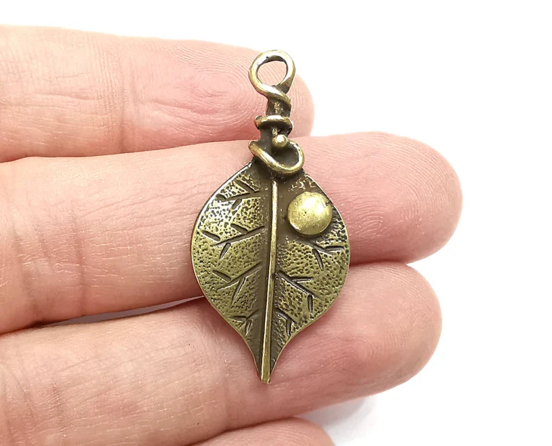 2 Leaf Charms, Dew Grain Charms, Antique Bronze Plated Charms (40x19mm) G29625