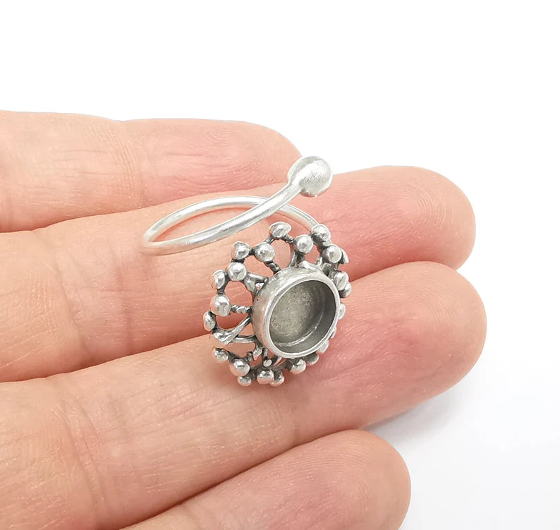 Flower, Sun Ring Setting Blank Cabochon Mounting Adjustable Resin Ring Base Mosaic Ring, Antique Silver Plated Brass (8mm bezel) G29645