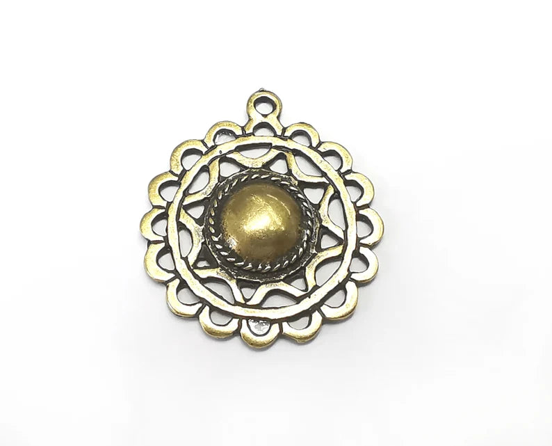 Flowers Charms, Antique Bronze Plated Pendant (32x28mm) G29793