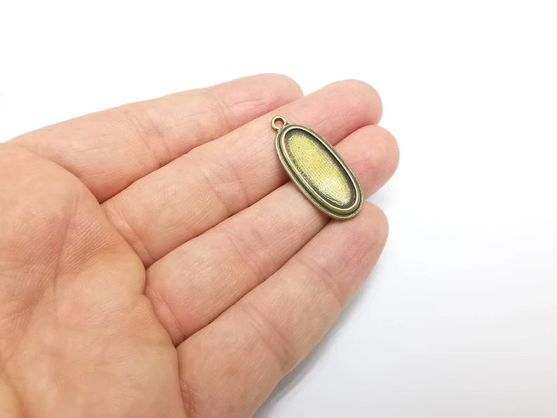 2 Oval Charm Bezel, Resin Blank, inlay Mounting, Mosaic Pendant Frame, Cabochon Base,Dry Flower Setting,Antique Bronze Plated (25x10mm) G29665