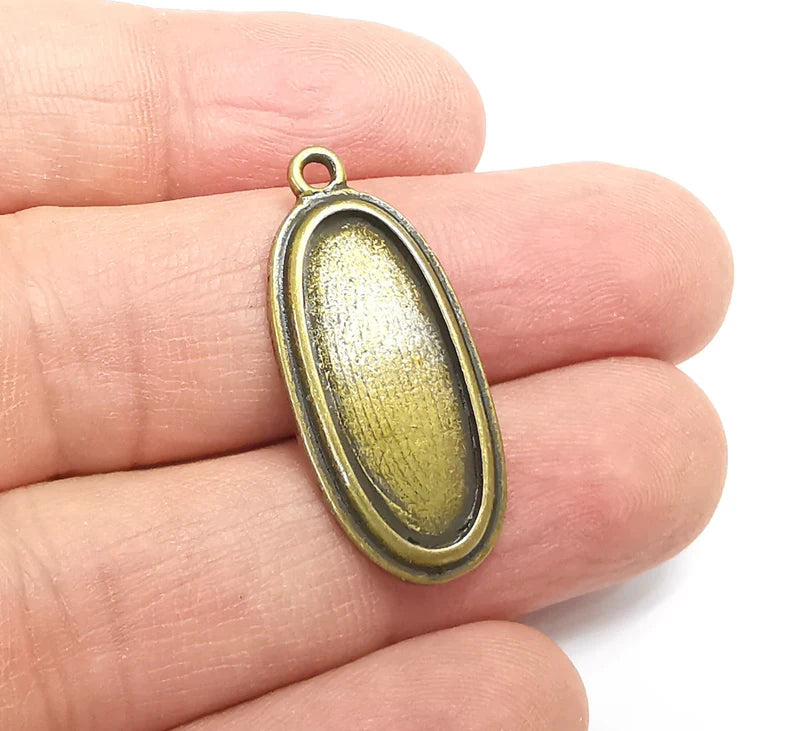 2 Oval Charm Bezel, Resin Blank, inlay Mounting, Mosaic Pendant Frame, Cabochon Base,Dry Flower Setting,Antique Bronze Plated (25x10mm) G29665