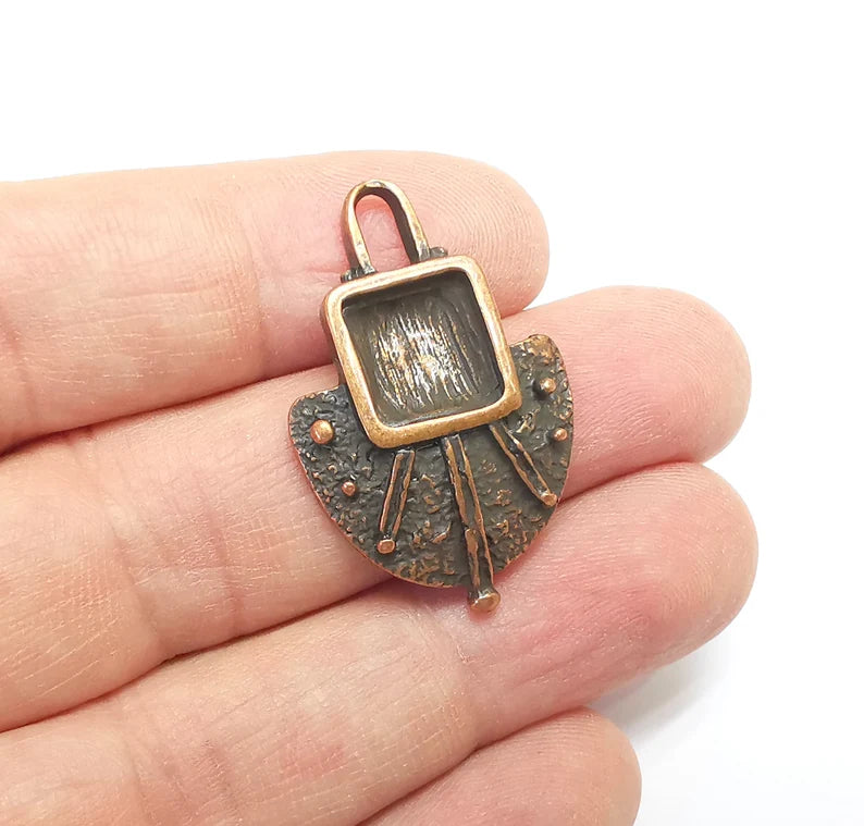 Copper Charms Pendant Antique Copper Plated Charms (35x23mm) (10x10mm bezel) G29667