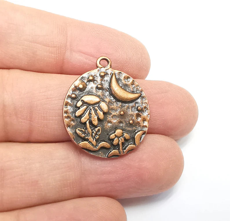 Daisy Flower Leaf Charms Crescent Star Hammered Disc Pendant Antique Copper Plated (27x24mm) G29668