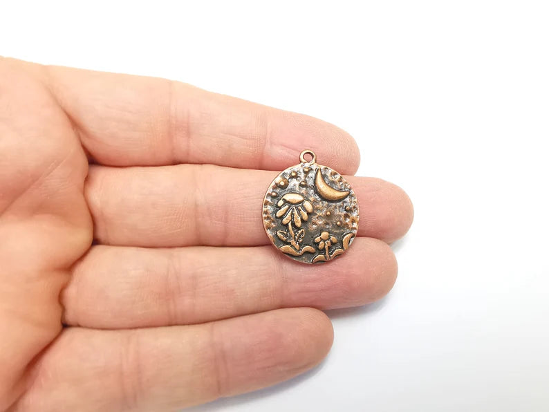 Daisy Flower Leaf Charms Crescent Star Hammered Disc Pendant Antique Copper Plated (27x24mm) G29668