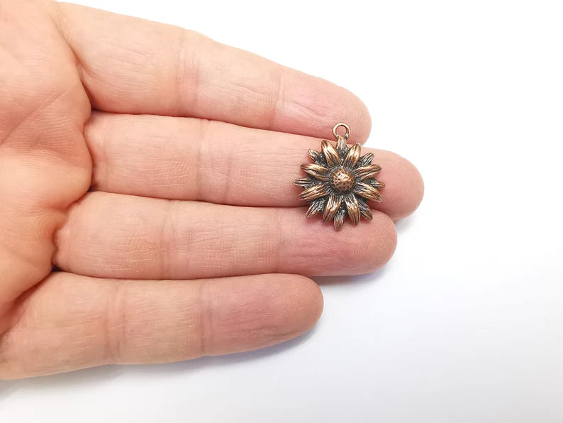 2 Flowers Charms, Sun flower Charms, Daisy Charms, Antique Copper Plated Plants Charms (25x21mm) G29684